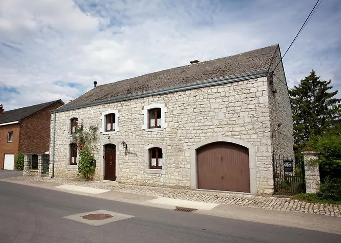 Spacious Holiday Home In Humain With Garden